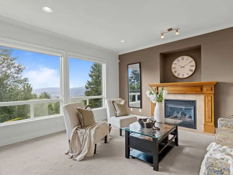 3526 BASSANO TERRACE - photo 3 of 37
