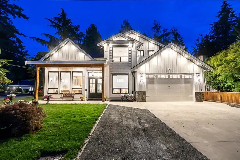 1019 57 STREET - photo 1 of 40