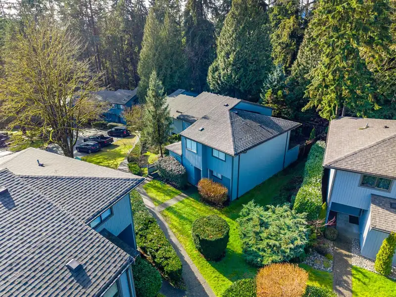 839 ALEXANDER BAY - photo 2 of 26