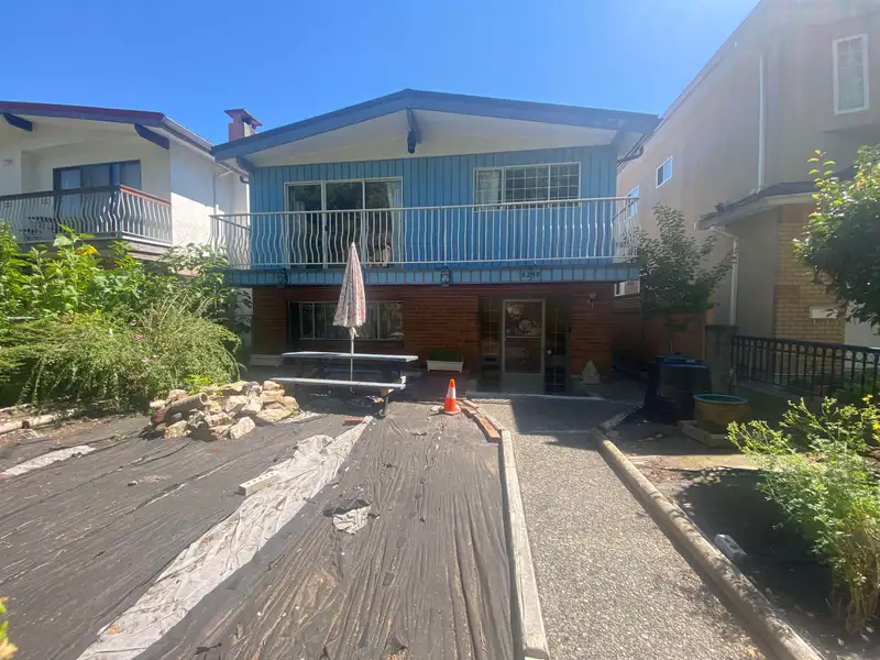 6290 COMMERCIAL STREET - photo 1 of 31