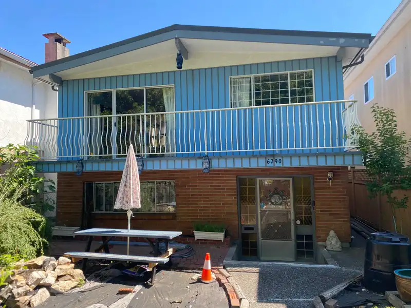 6290 COMMERCIAL STREET - photo 2 of 31