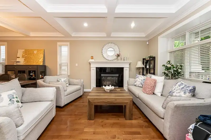 3782 154 STREET - photo 1 of 40