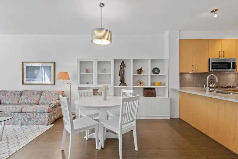 227 119 W 22ND STREET - photo 3 of 40