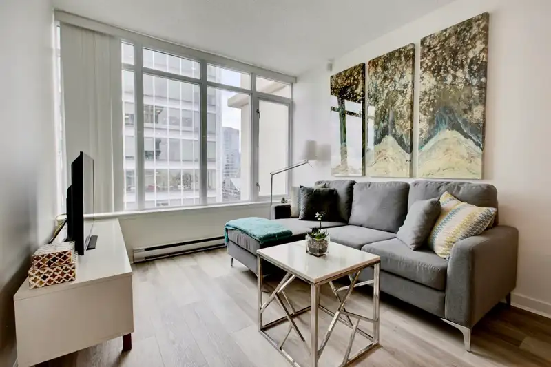 2906 610 GRANVILLE STREET STREET - photo 2 of 23