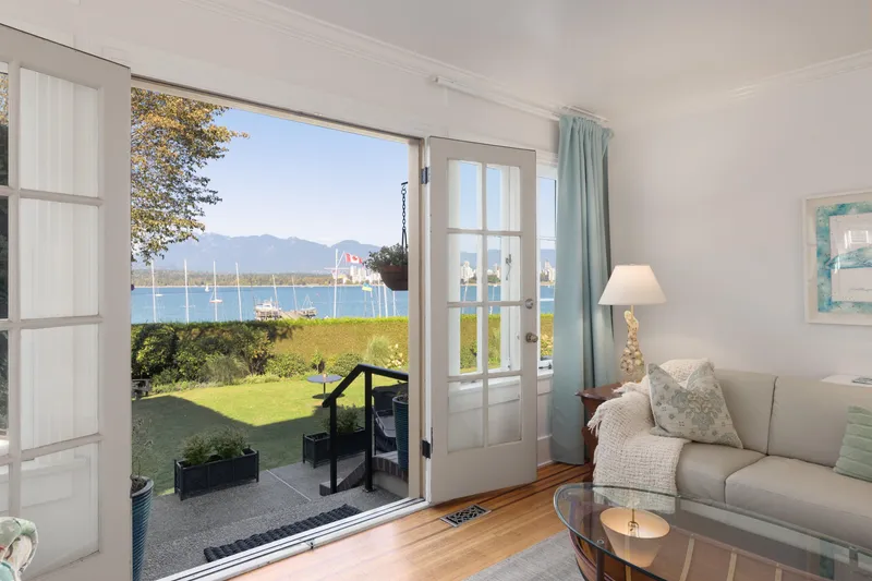 2449 POINT GREY ROAD - photo 4 of 25