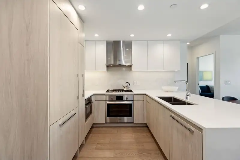 502 177 W 3RD STREET - photo 3 of 31