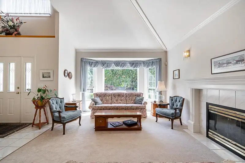 11443 ROYAL CRESCENT - photo 4 of 40