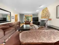 2148 KINGS AVENUE - thumbnail 7