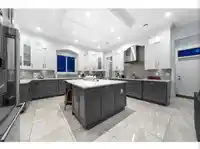 6637 121A STREET - thumbnail 27