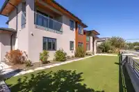 3291 ULLSMORE AVENUE - thumbnail 4