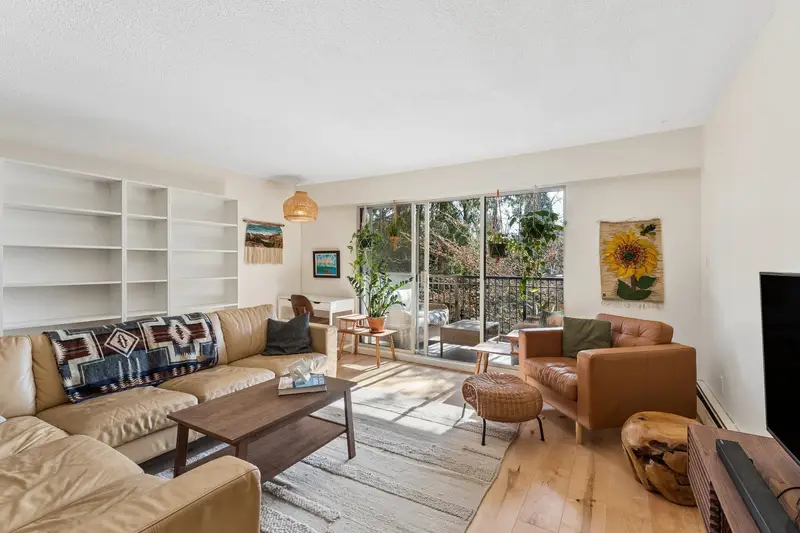 211 1385 DRAYCOTT ROAD - photo 1 of 25