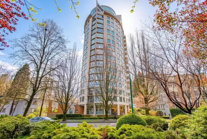 1904 1277 NELSON STREET - photo 1 of 40
