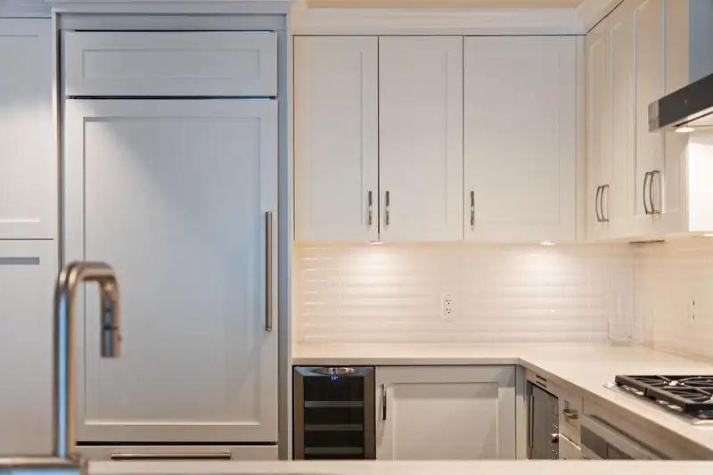 9 1891 MARINE DRIVE - photo 4 of 40
