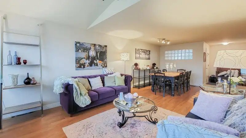 31 1238 EASTERN DRIVE - photo 3 of 32