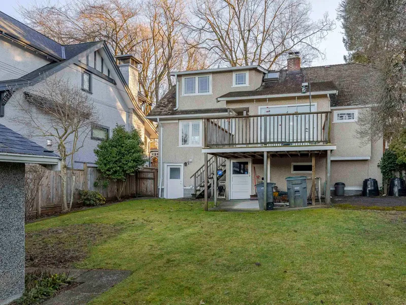 3229 W 24TH AVENUE - photo 4 of 25