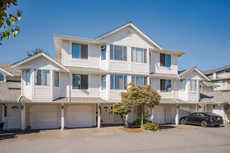 58 7955 122 STREET - photo 1 of 38