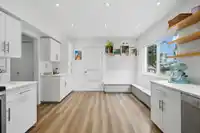 7055 140A STREET - thumbnail 12