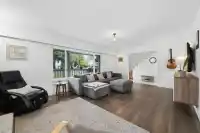 7055 140A STREET - thumbnail 5