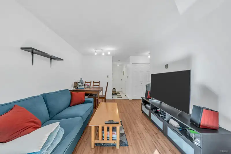 102 3255 HEATHER STREET - photo 4 of 17
