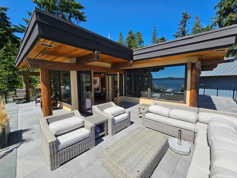 9217 TRUMAN ROAD - photo 3 of 22