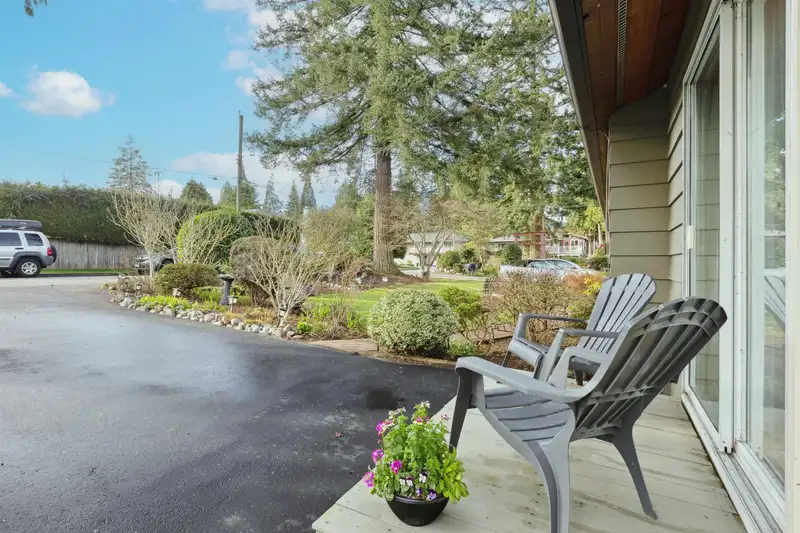2366 HAZELLYNN PLACE - photo 3 of 40