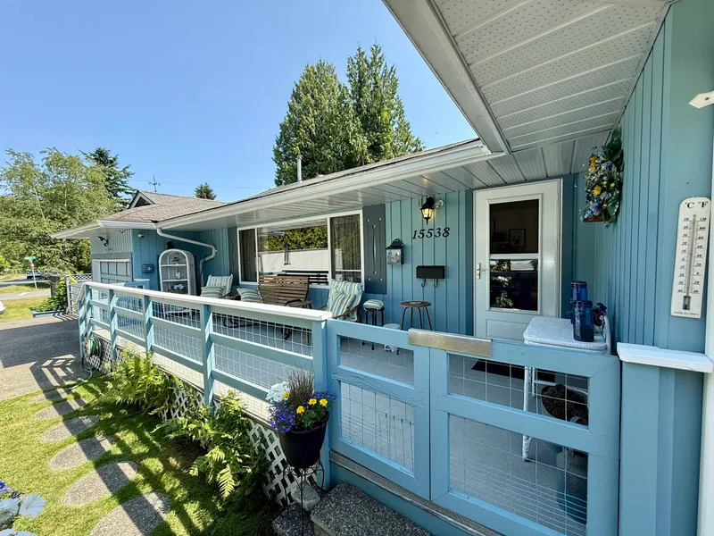 15538 105A - photo 2 of 25