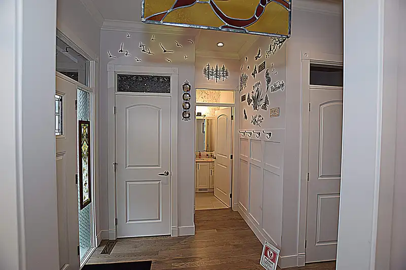 4376 STEPHEN LEACOCK DRIVE - photo 2 of 35