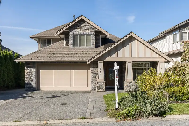 3463 APPLEWOOD DRIVE - photo 1 of 40