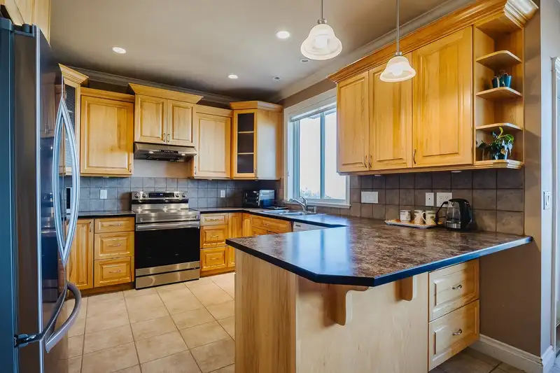 3463 APPLEWOOD DRIVE - photo 3 of 40