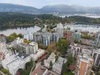 102 828 GILFORD STREET - thumbnail 38