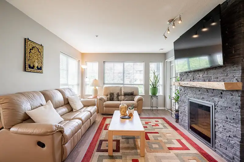 317 9098 HALSTON COURT - photo 4 of 35