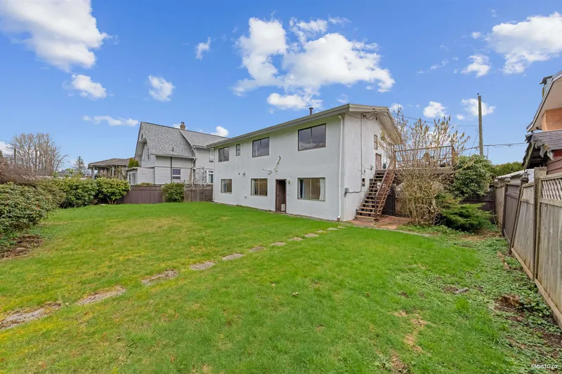 5571 CLAUDE AVENUE - photo 4 of 25