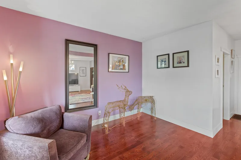 316 LAVAL SQUARE - photo 4 of 18