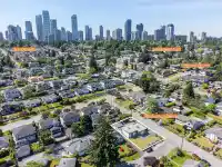 4646 CHARLOTTE COURT - thumbnail 2