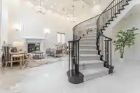 4640 FOXGLOVE CRESCENT - thumbnail 3