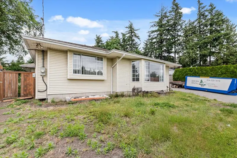 34175 OLD YALE ROAD - photo 1 of 35