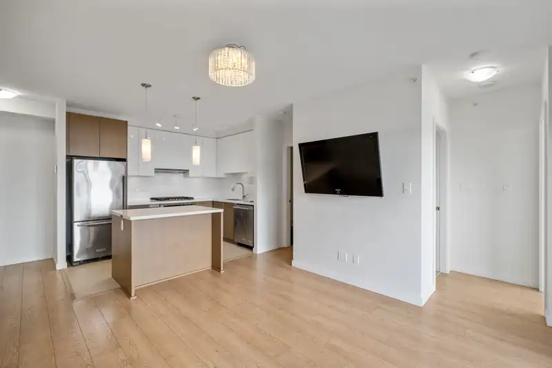 3205 3080 LINCOLN AVENUE - photo 4 of 28