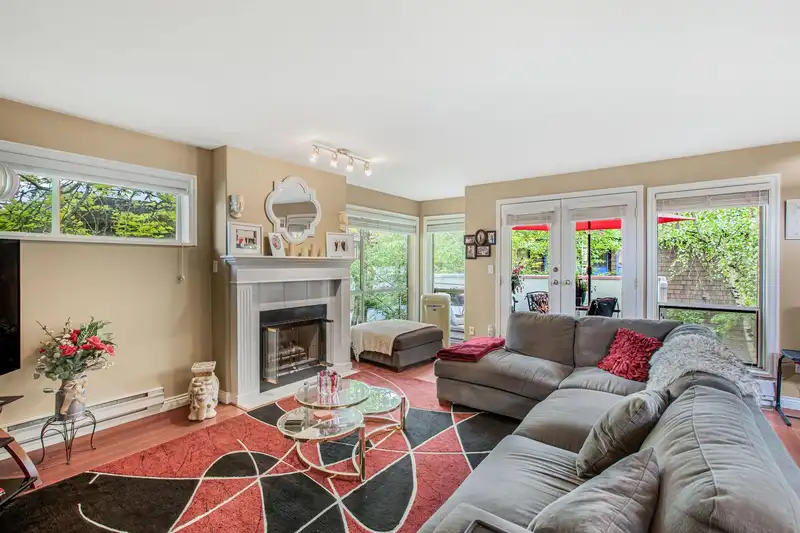 11 33682 MARSHALL ROAD - photo 1 of 30