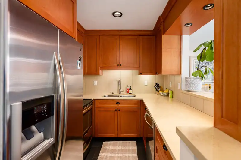 307 2416 W 3RD AVENUE - photo 4 of 16