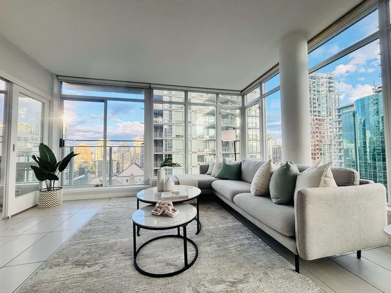 1203 1252 HORNBY STREET - photo 2 of 17