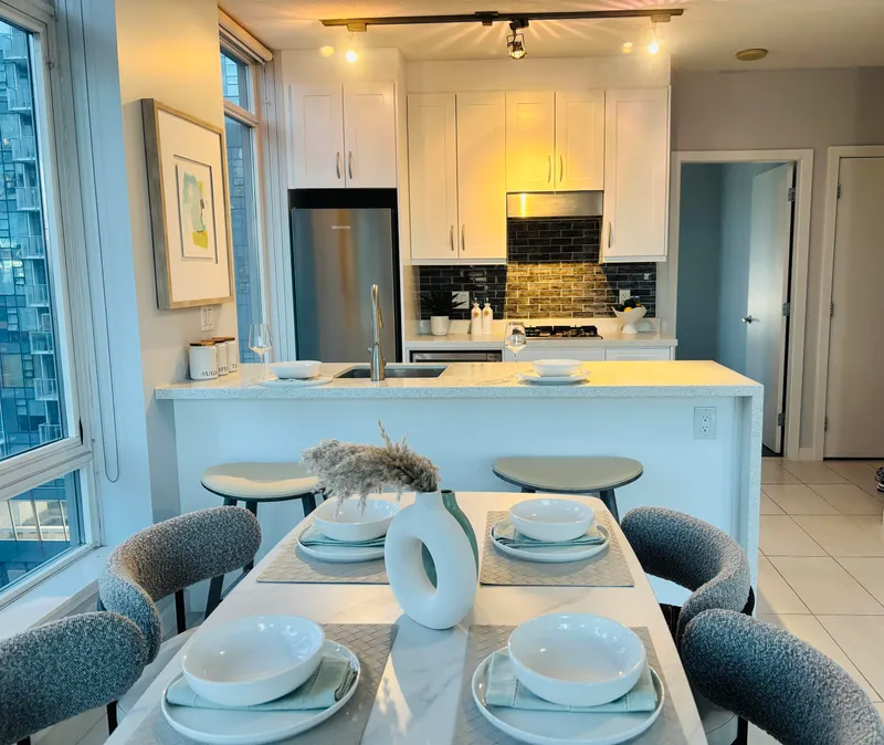 1203 1252 HORNBY STREET - photo 4 of 17