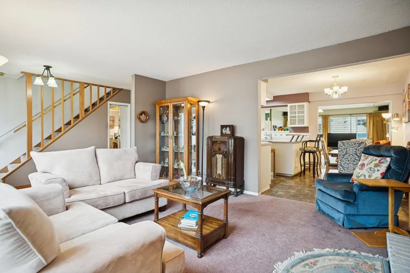 8264 14TH AVENUE - photo 3 of 25