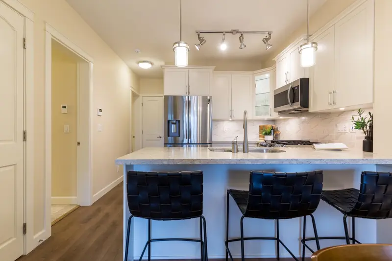 311 8561 203A STREET - photo 2 of 25