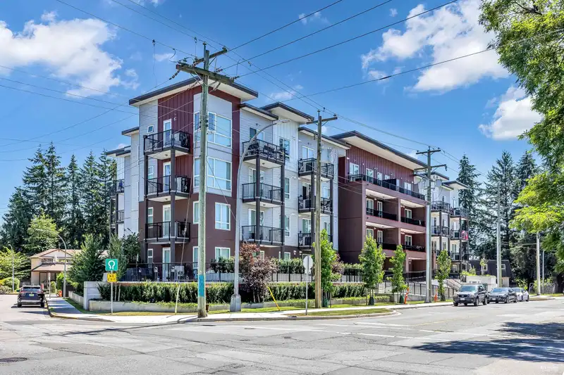 106 5420 208 STREET - photo 1 of 17