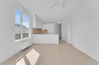 315 711 W 14TH STREET - thumbnail 9
