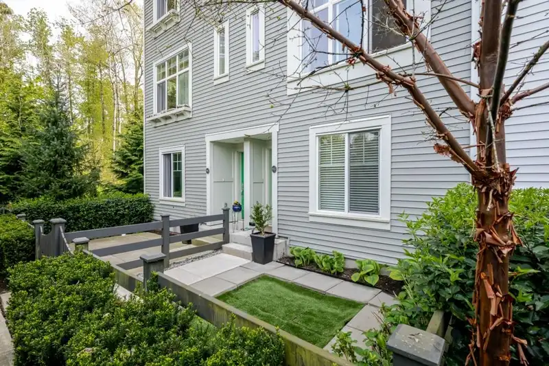 95 8168 136A STREET - photo 1 of 38