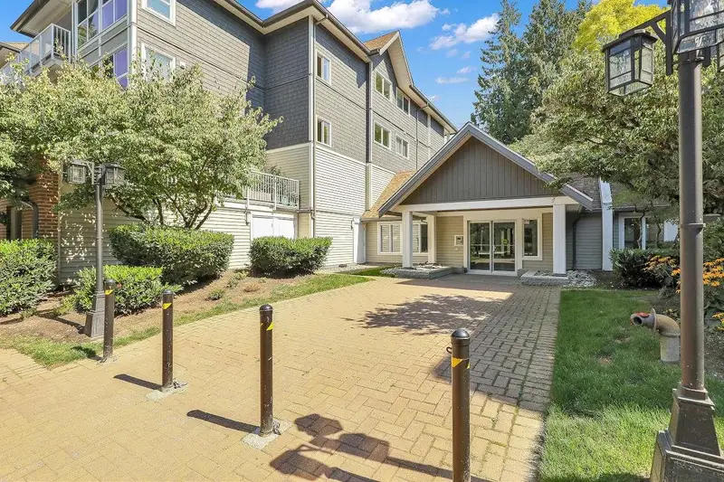 309 9626 148 STREET - photo 1 of 21