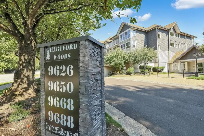 309 9626 148 STREET - photo 3 of 21