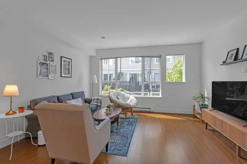 56 2450 161A STREET - photo 4 of 40