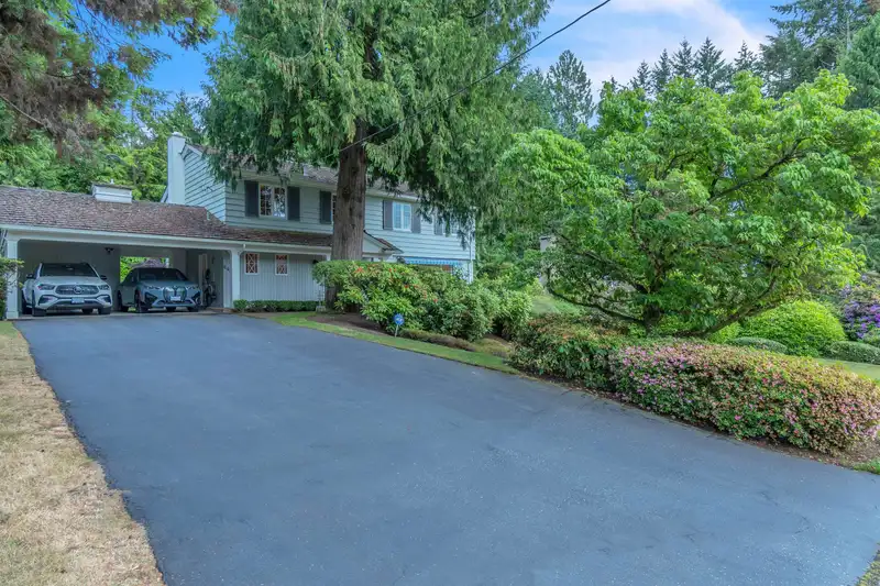 840 MARGAREE PLACE - photo 1 of 39